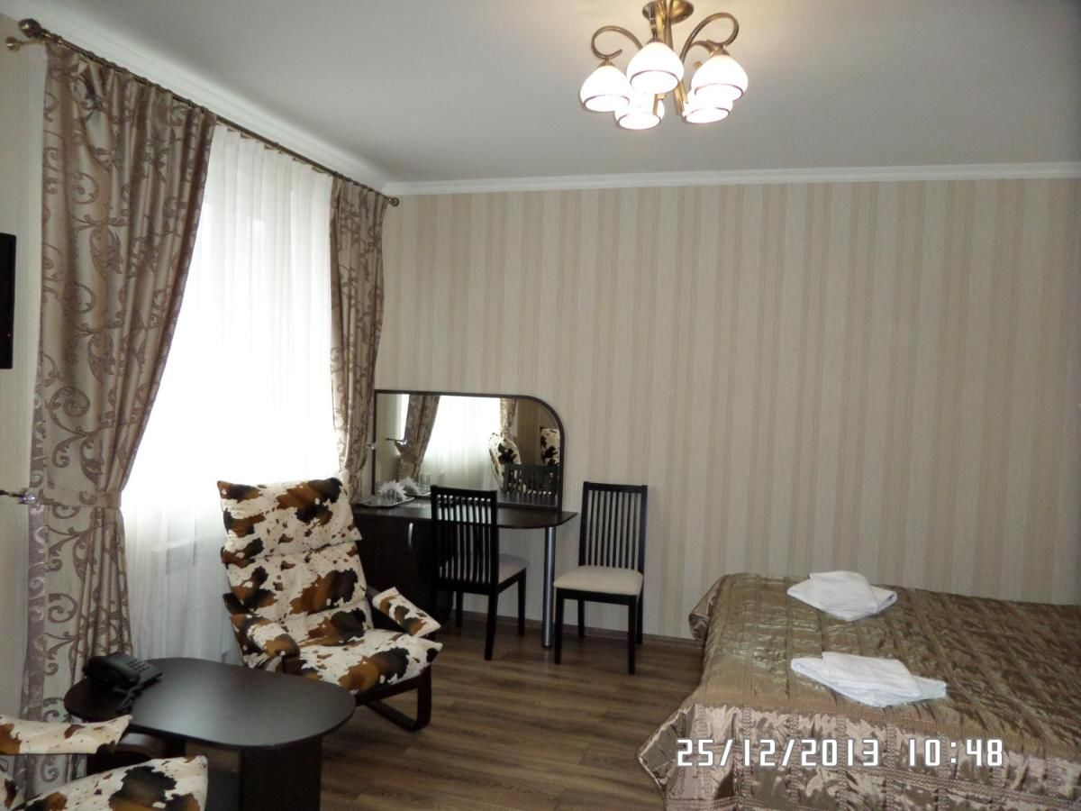 Отель Royal Hotel Харьков